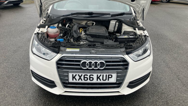 Audi A1 1.0 TFSI SE 5dr Petrol Hatchback
